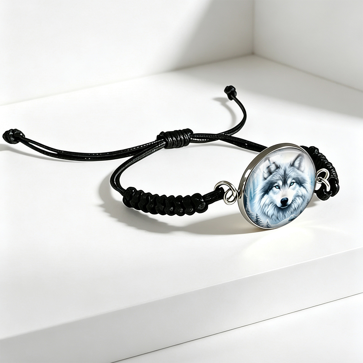 Muyoo Wolf Glass Bead Bracelet, Adjustable for Men & Women